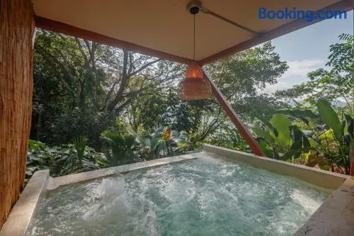 Cabaña El Mamoncillo - Jacuzzi Privado con Calefacción y Malla Catamarán - Cerca a Medellín - Image 1