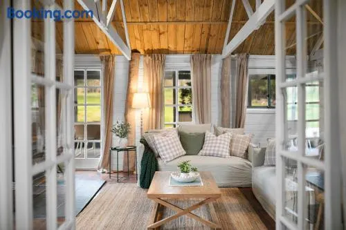 Mulberry Cottage - Image 1
