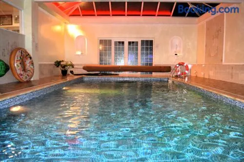Family Retreat or Romantic Break - Image 1