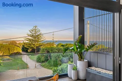 Ocean-View Luxury, Spa, Fire Pit & Ocean Views - Image 1