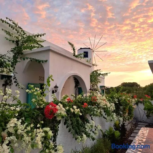 Anjo Maumere Hotel & Restaurant - Image 1
