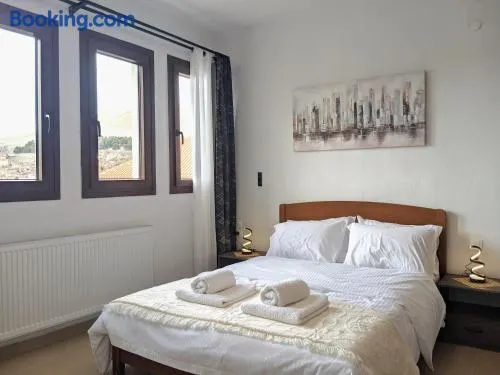 Elegant Apartment in Siatista with a View - Image 1