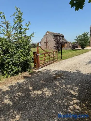 Countryside Studio 13 Acres with Gated Entrance - Image 1