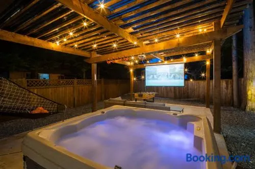 Bunny Bliss - Upper Level HotTub FirePit Theatre - Image 1
