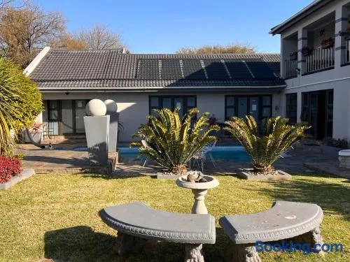 2 Op Terblanche Guesthouse - Image 1