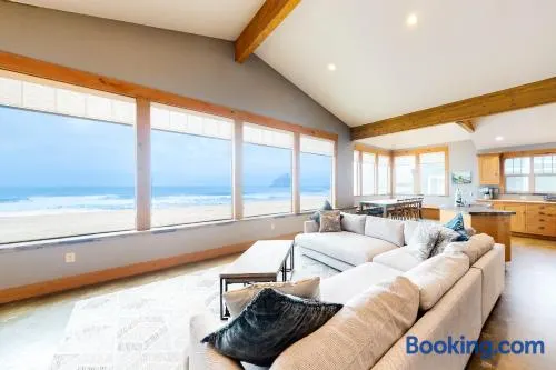 Gorgeous Oceanfront Home With Incredible Views of Haystack Rock - Dogs Welcome! - Image 1