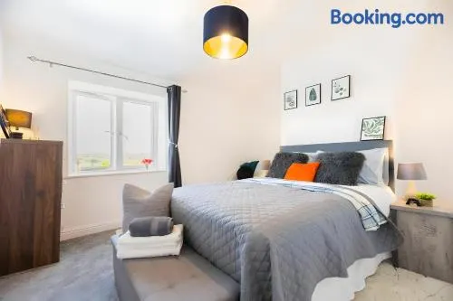 Luxury 2BR House, Great for Families, Sleeps 4! - Image 1