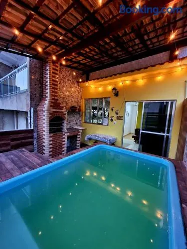 Cantinho Feliz de Muriqui / Casa amarela - Image 1