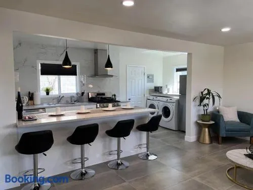 Gated & remodeled 2b2b house 3373 - Image 1