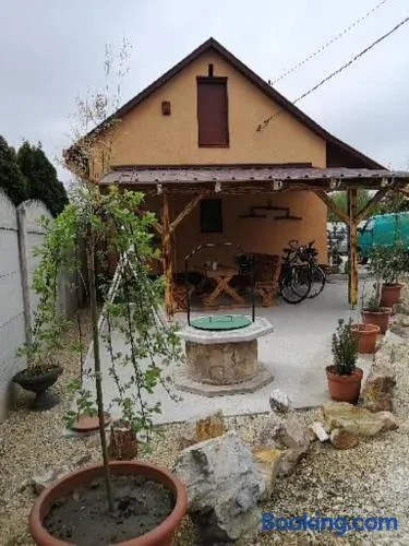 Tóváros Vendégház - Image 1