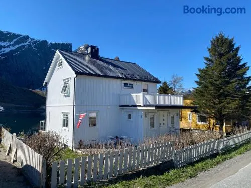 Reine Retro Villa - Cozy Villa With a Fantastic View - Image 1