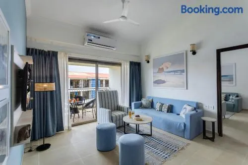 1BR Apartment with Pool & Sauna near Calangute & Baga Beach - Image 1