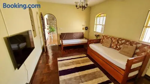 Casa espaçosa e confortável na região da Pampulha - Image 1