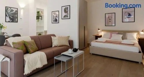 Modern Apartment between Como & Milan - Image 1