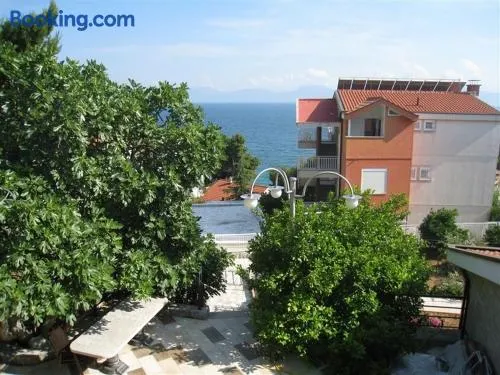 Apartments and rooms by the sea Podaca, Makarska - 16114 - Image 1