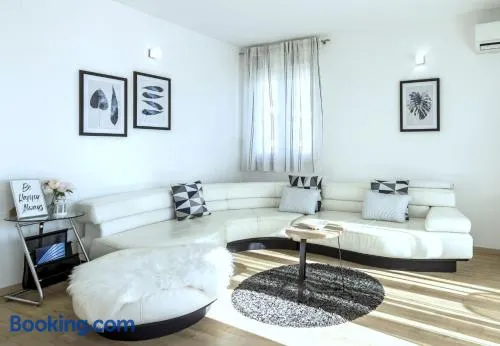 Iris beach apartments - Image 1