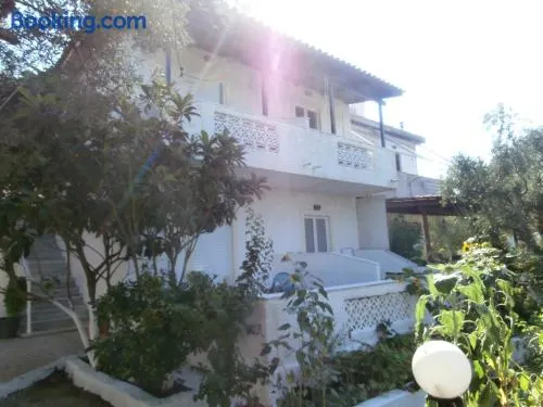Billy's Amoudi Apartments - Image 1