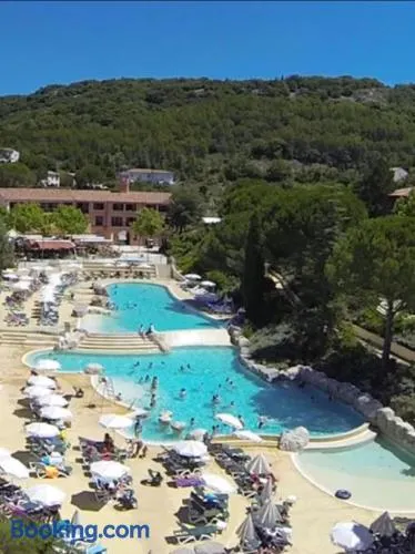 Vacances inoubliables en Ardèche 4 personnes - Image 1