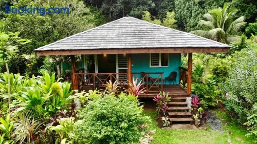 Blue Bungalow Moorea - Image 1