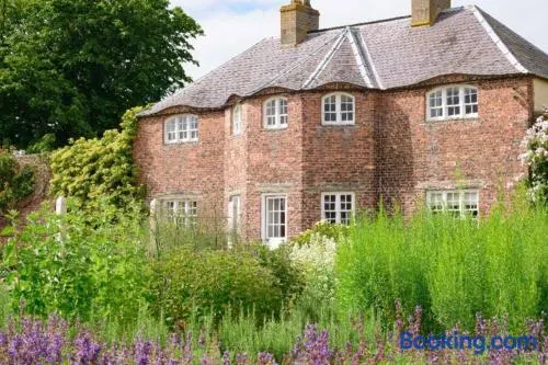 Garden Cottage, Fochabers - Image 1