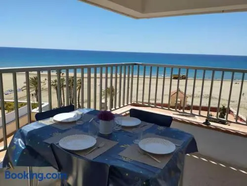 Apartamento con vistas al mar! Comaruga - Image 1