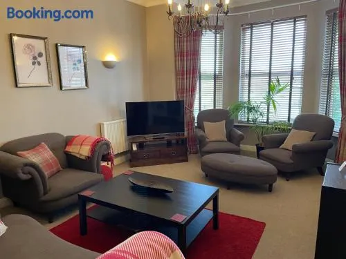 Number 10 service apartment - Danes - Image 1