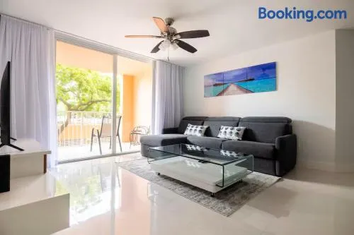 The Yacht Club at Aventura Miami 2203 - Image 1