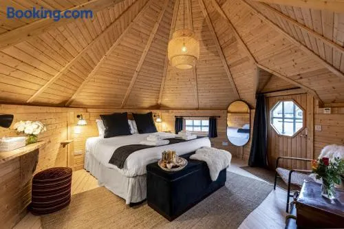 Loganlea Cabin - Image 1