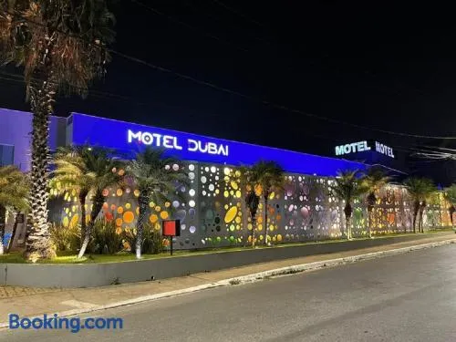 Motel DUBAI BH - Image 1