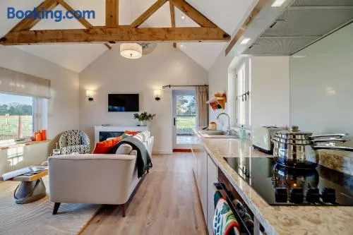 1 Bed in Market Weston oc-t27890 - Image 1