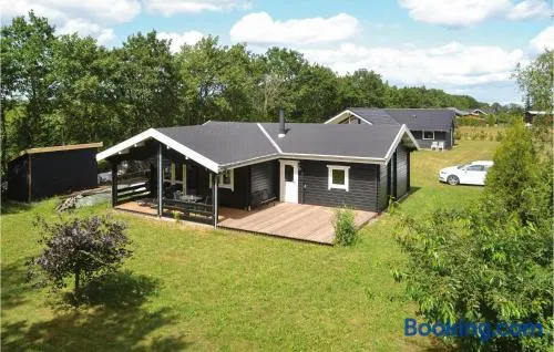 2 Bedroom Cozy Home In Hovborg - Image 1
