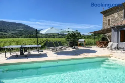 L'ô de vigne, Eden in Provence - Image 1