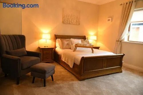 Lisalway Country Lodge B&B - Image 1