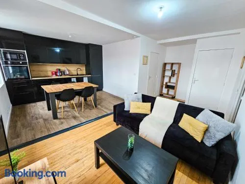 Funky 2 chambres 4 pers WIFI TV - Image 1