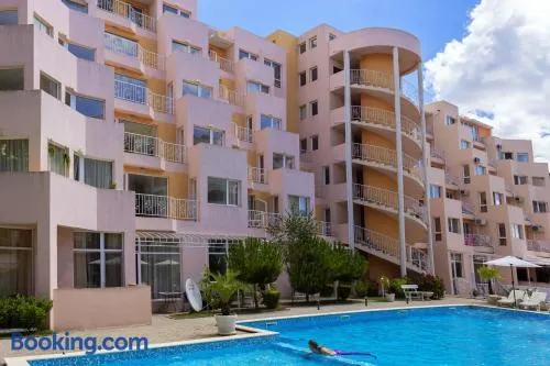 Vanilla Garden Apartments - Image 1