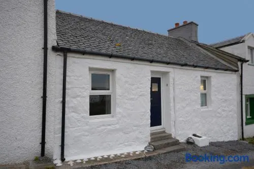 Seal Cottage - Image 1