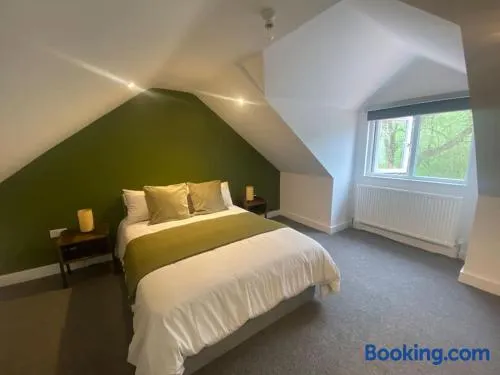 17A Stella house nr Bath - Image 1