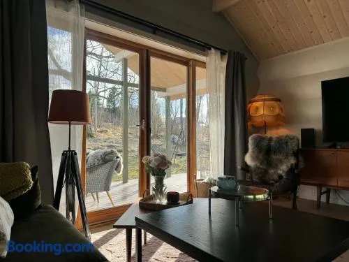 Idyllic cottage in the countryside - Image 1