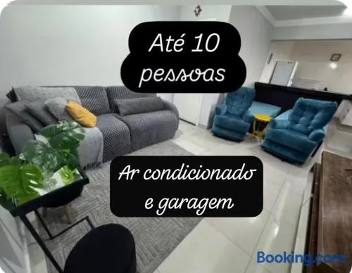 Apartamento telado ar condicionado no centro até 10 pessoas - Image 1