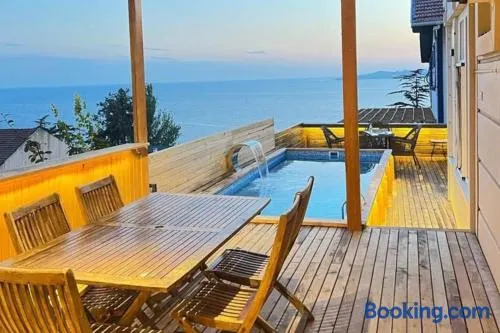 Villa 7even By Luxury Group - Image 1