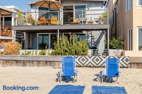Oceanfront Oasis - Image 1