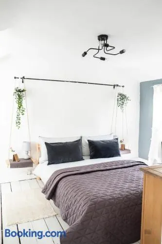 Cute Self Catering Flat in the Brecon Beacons - Image 1