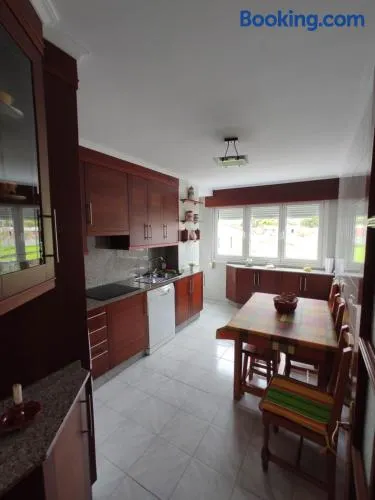 Piso 4 habitaciones Valdoviño cerca de la Playa - Image 1