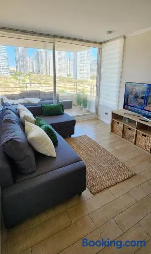 Gran espacio para descansar cerca de todo - Image 1