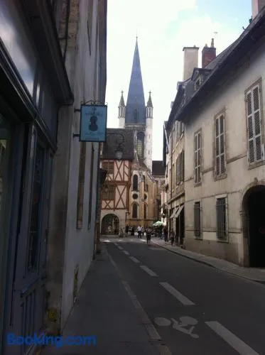 Le Nid De La Chouette - Image 1