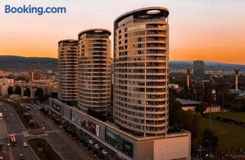 Skyline View Apartment - 15th Floor Bliss - Image 1