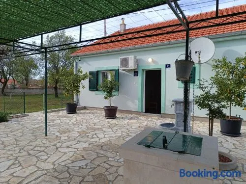 Kuća za odmor DESA - Image 1