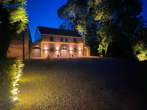 Horse Lodge de Bélian - Image 1
