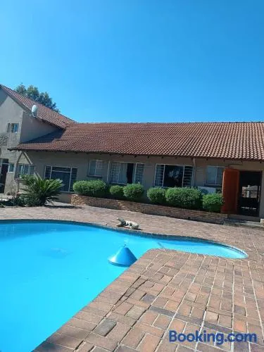Glen Rest Country Lodge - Image 1