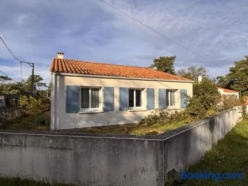Maison Cosy A 300 M De La Plage De La Terriere, La Tranche-Sur-Mer, Pour 6 Pers., Wifi Inclus - Fr-1-194-412 - Image 1